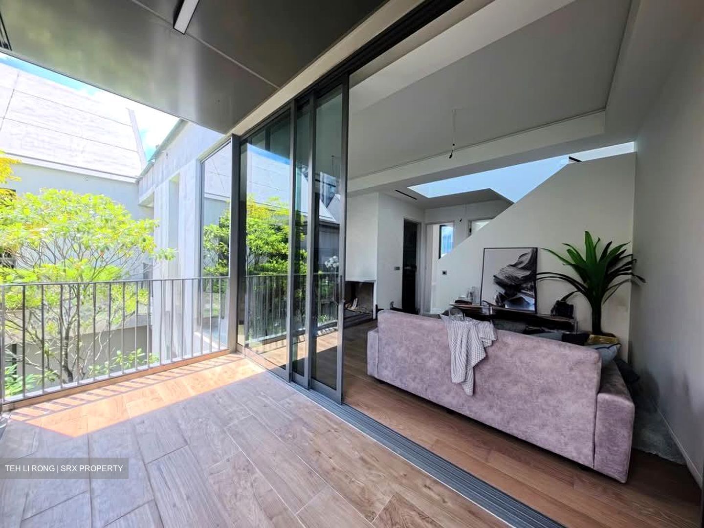 10 Evelyn (D11), Apartment #549774891